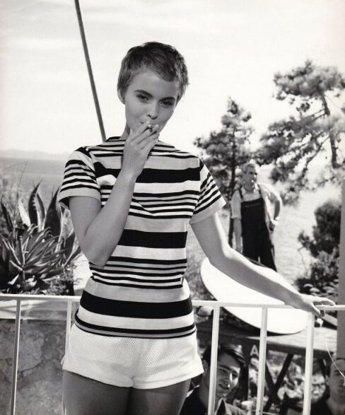 Photo de Jean Seberg sur le film BONJOUR TRISTESSE d'Otto Preminger - Photographe Germaine Kanova. Photographie en noir et blanc